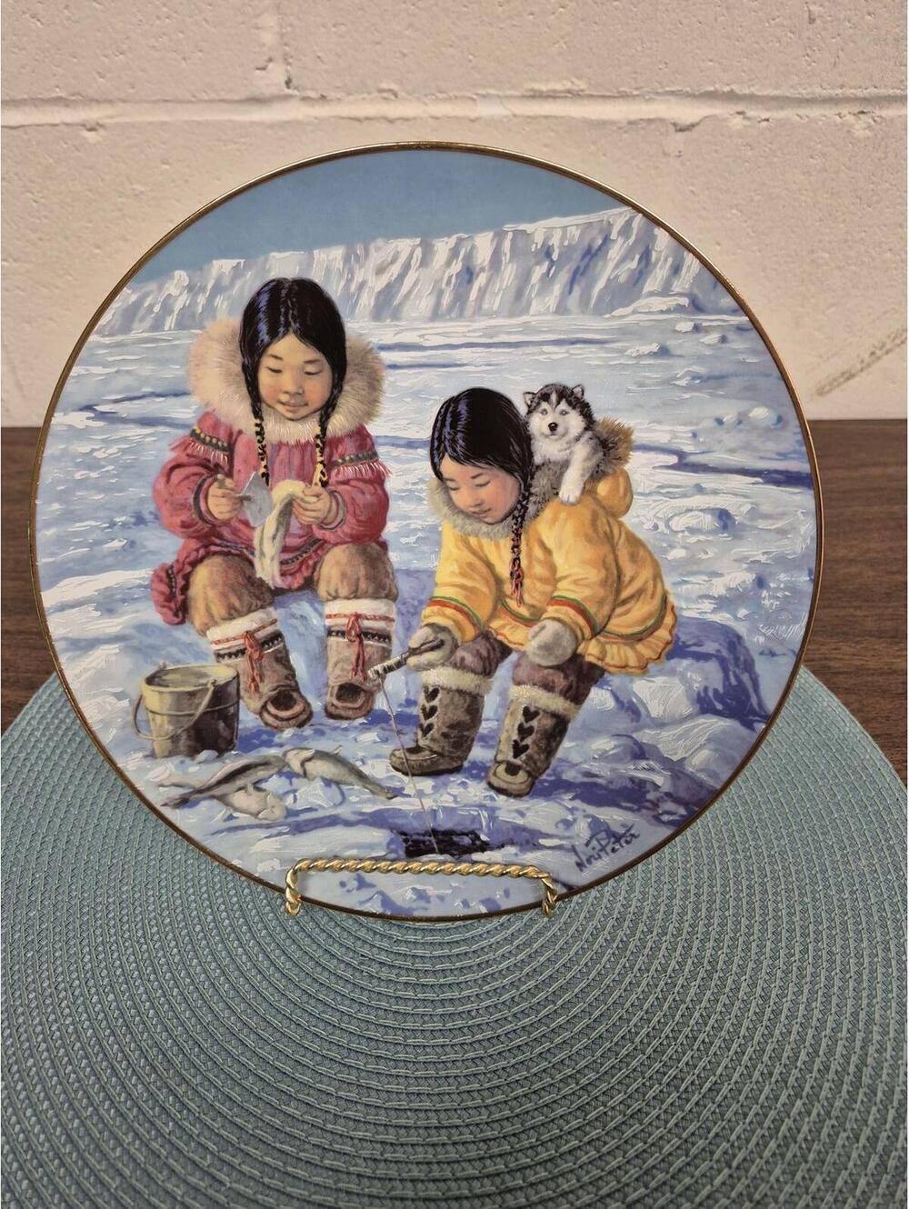 Nori Peter 'Patience' Decorative Plate - Arctic Spring Series